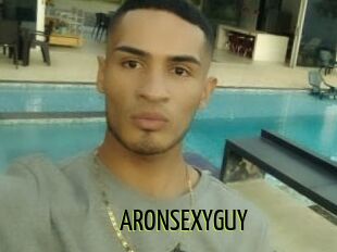 ARONSEXYGUY