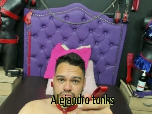 Alejandro_tonks