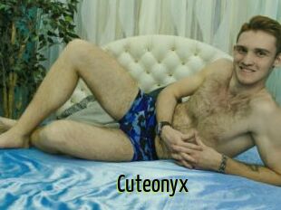 Cuteonyx