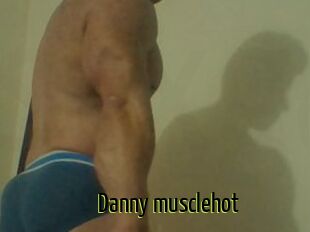 Danny_musclehot