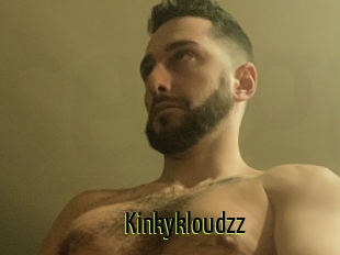 Kinkykloudzz