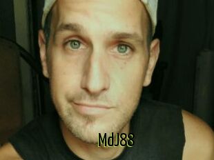MdJ88