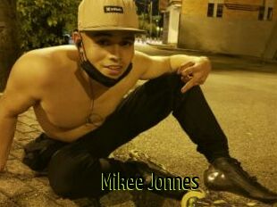 Mikee_Jonnes