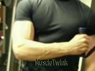 MuscleTwink