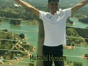 Mutachi_blosom