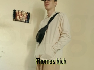 Thomas_kick