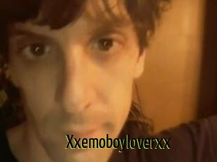 Xxemoboyloverxx